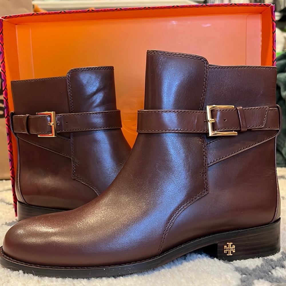 Excellent condition, hardly worn Tory Burch Brooke Ankle Booties
